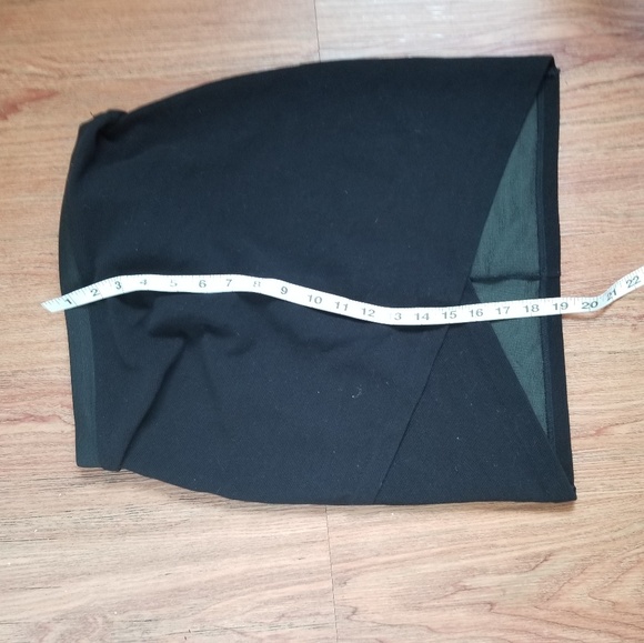 H&M black skirt - Picture 4 of 4
